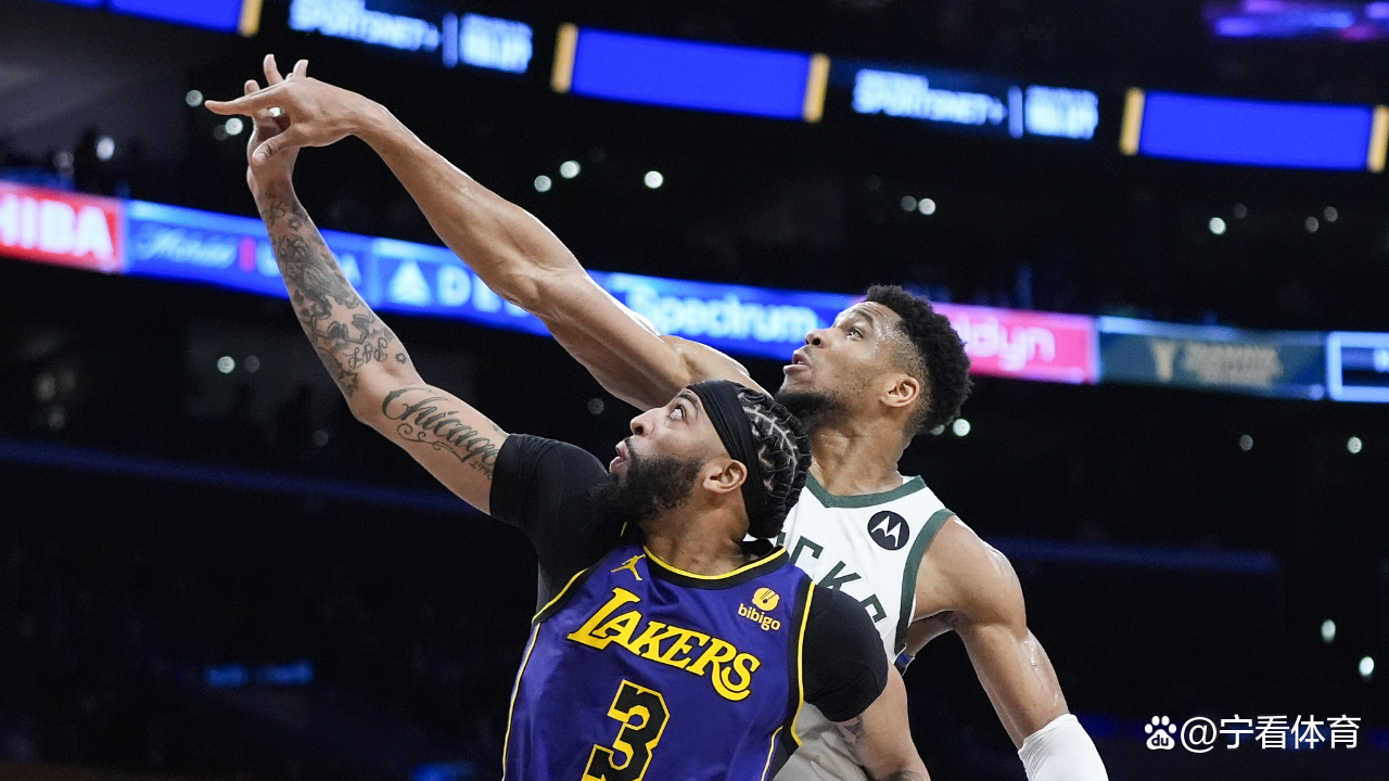 虎扑体育-包含湖人不断突破！，字母哥连续七场比赛得分超过败北赛场气氛高涨的词条