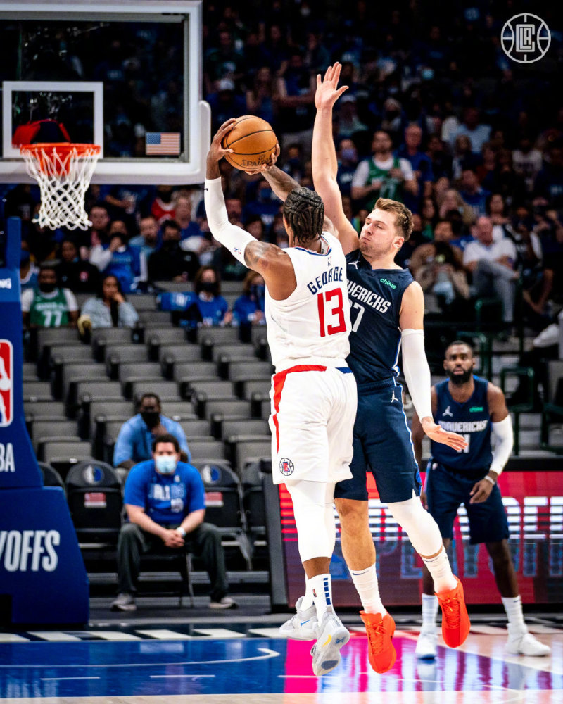 虎扑体育- 2020湖人晋级之路 