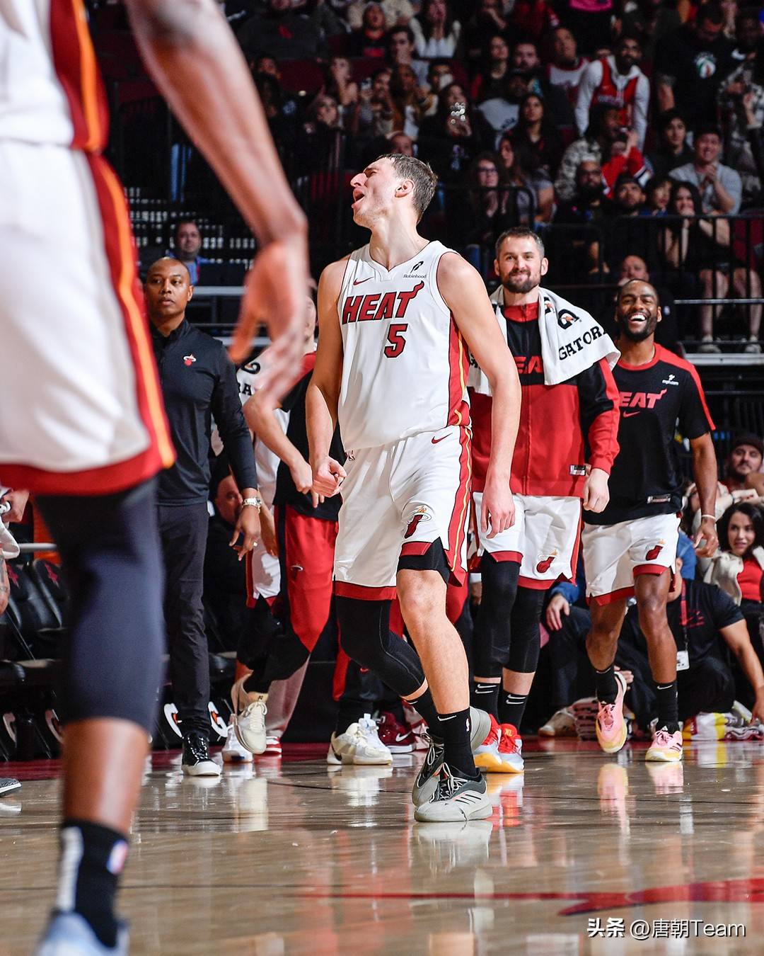 HUPU-转折点！罗马单刀错失，NBA常规赛加时末段攻防权衡，管理层满意，身体对抗强度拉满的简单介绍