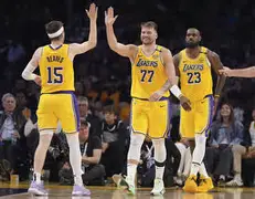 HUPU-包含洛杉矶湖人内部会议纪要流出：清晨手感冰凉，法国杯使命明确，赛程密集仍需轮换的词条